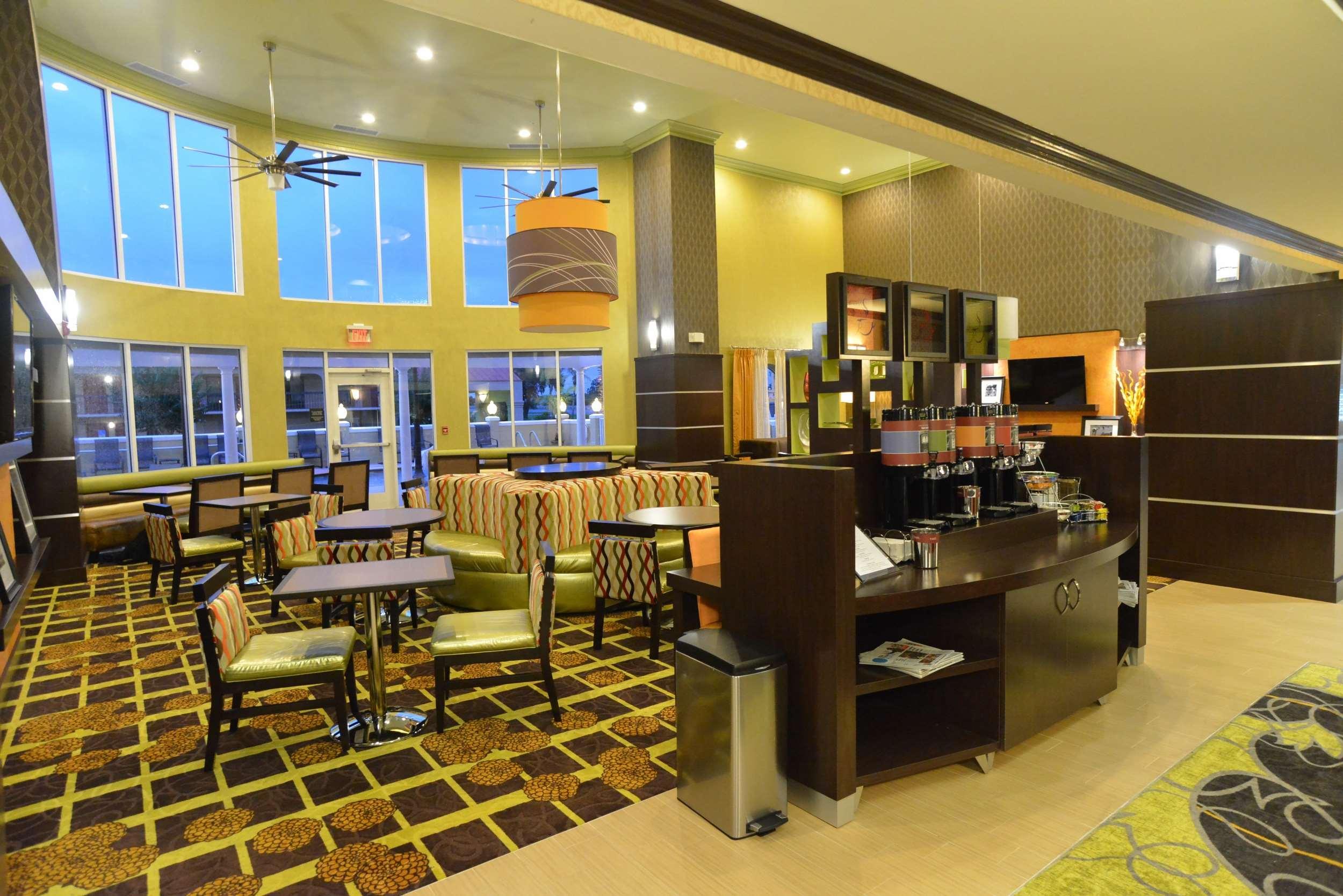 Hampton Inn & Suites Lake City Eksteriør bilde