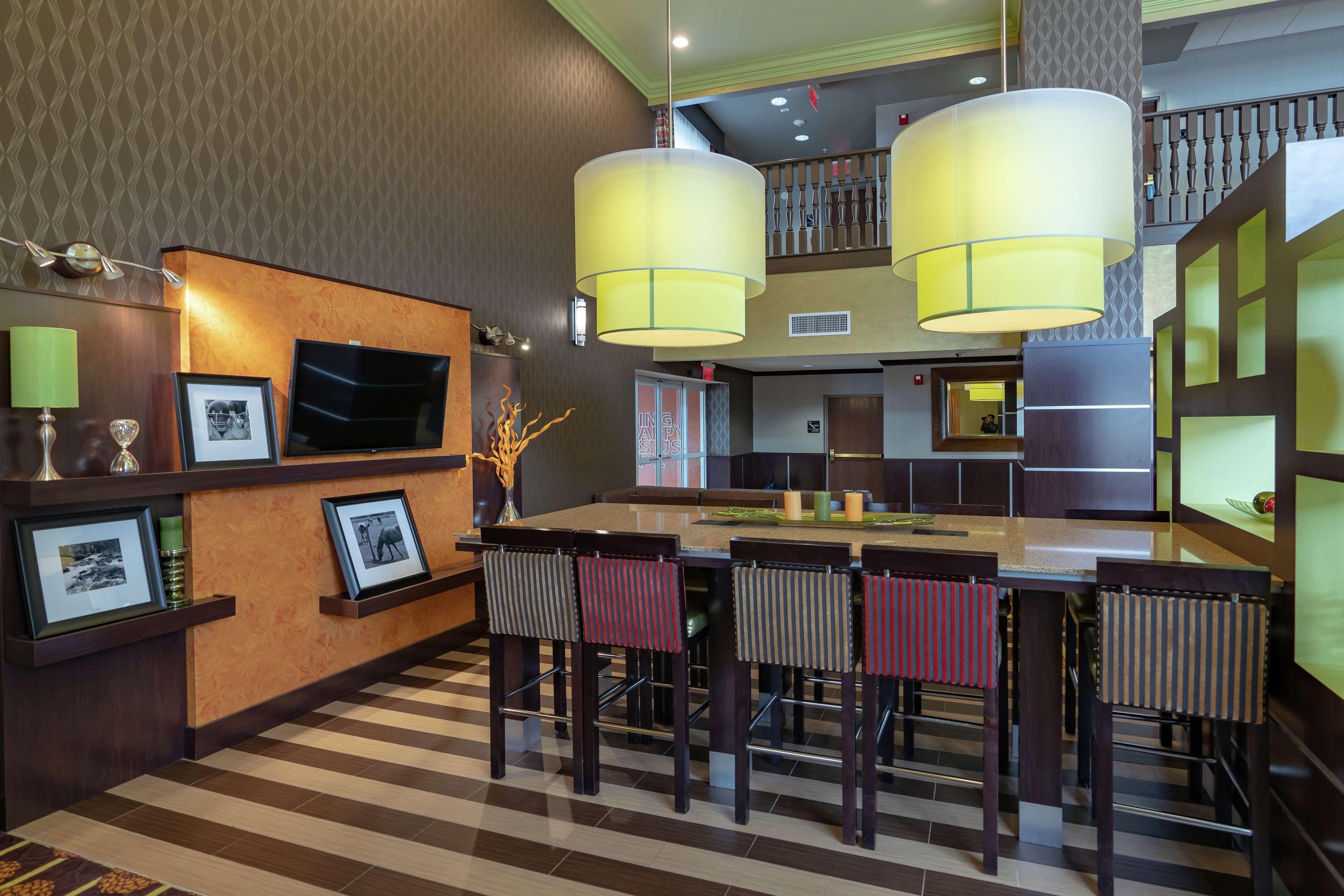 Hampton Inn & Suites Lake City Eksteriør bilde